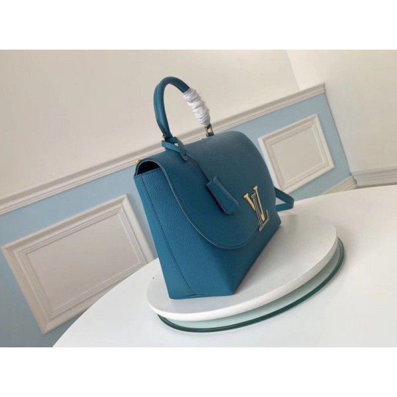 Volta Bag In Black Calfskin Leather M55222