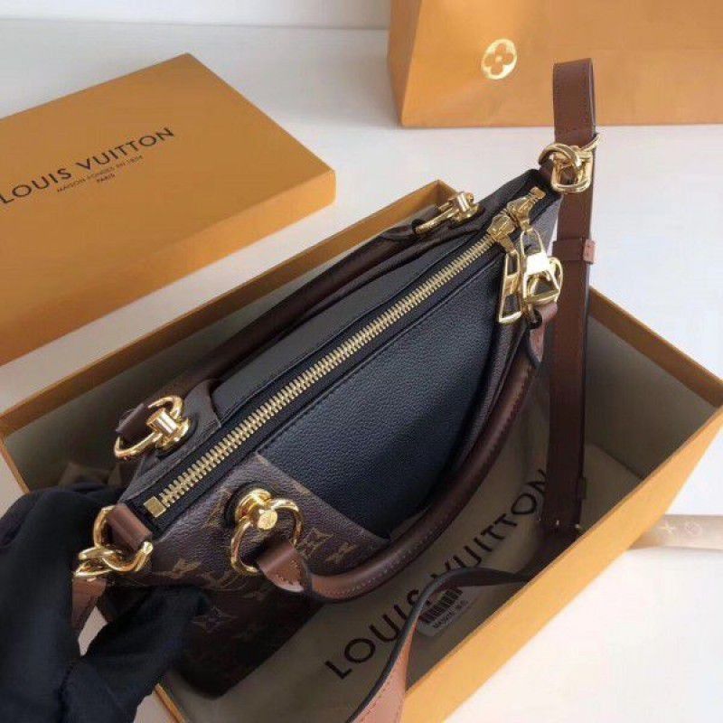V Tote BB Monogram Canvas M43976