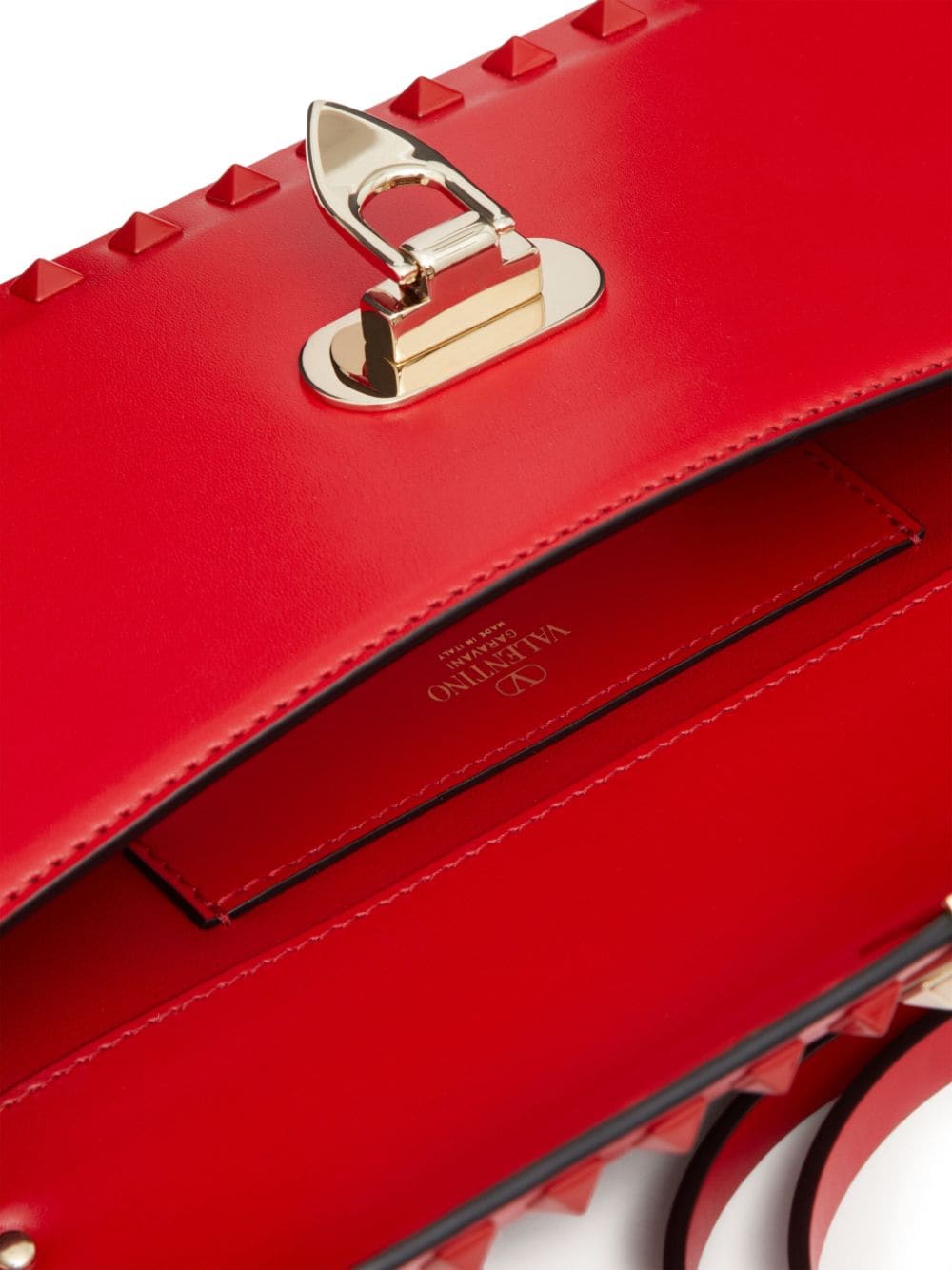 Valentino Garavani Rockstud23 E/W leather shoulder bag
